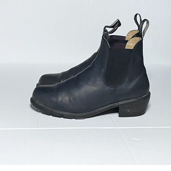 Blundstone Boots Series #1671 - Picture 4 of 16